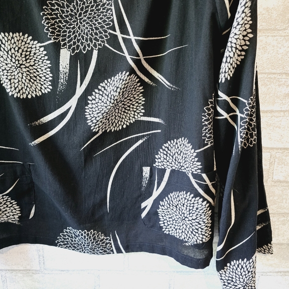 Yasuko Kurisaka Cotton Blouse - Picture 5 of 9